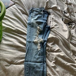 Super hi rise ripped jegging